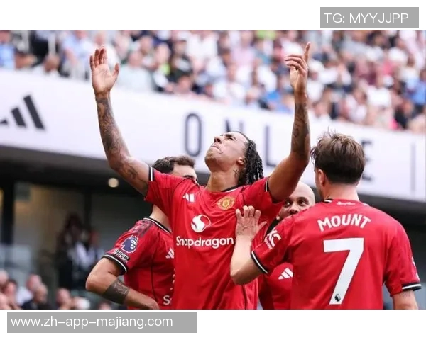 2013年欧冠经典对决回顾皇马与曼联的巅峰对抗与传奇瞬间